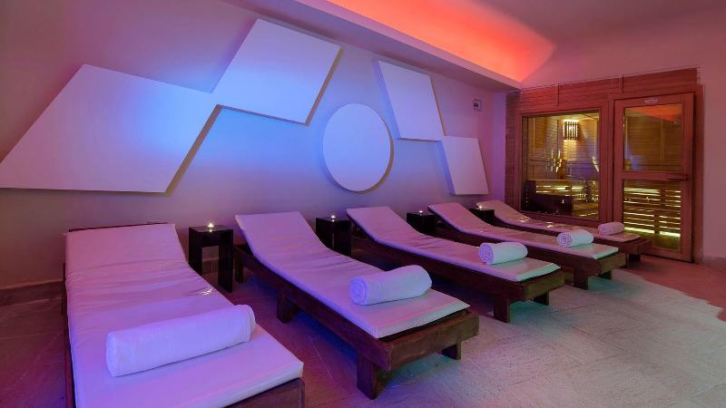 Larissa Hill Beach Hotel Конаклы Экстерьер фото